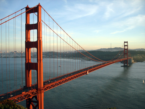 Мост Золотые Ворота - главный символ Сан-Франциско